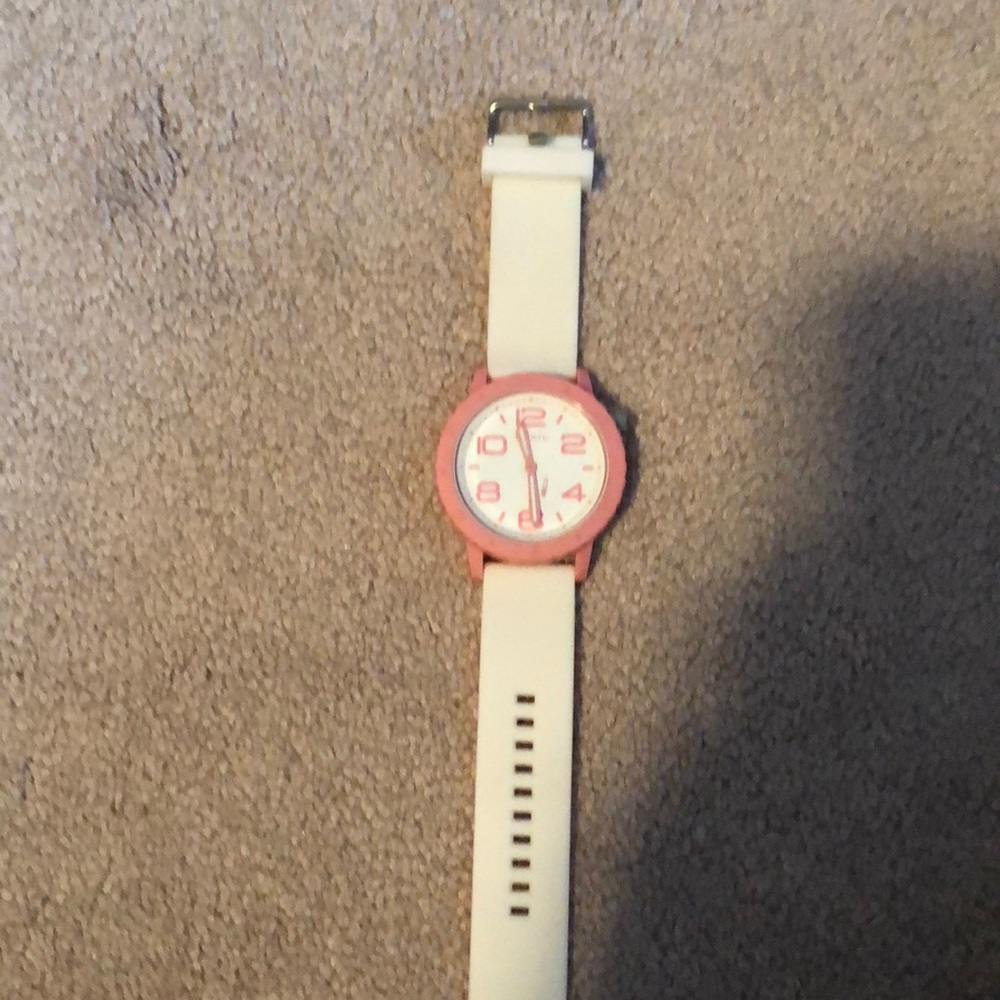 needs a battery, hasn’t been used in a few years